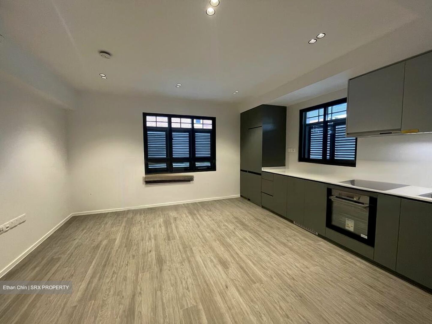 Avenue South Residence (D3), Apartment #489898651